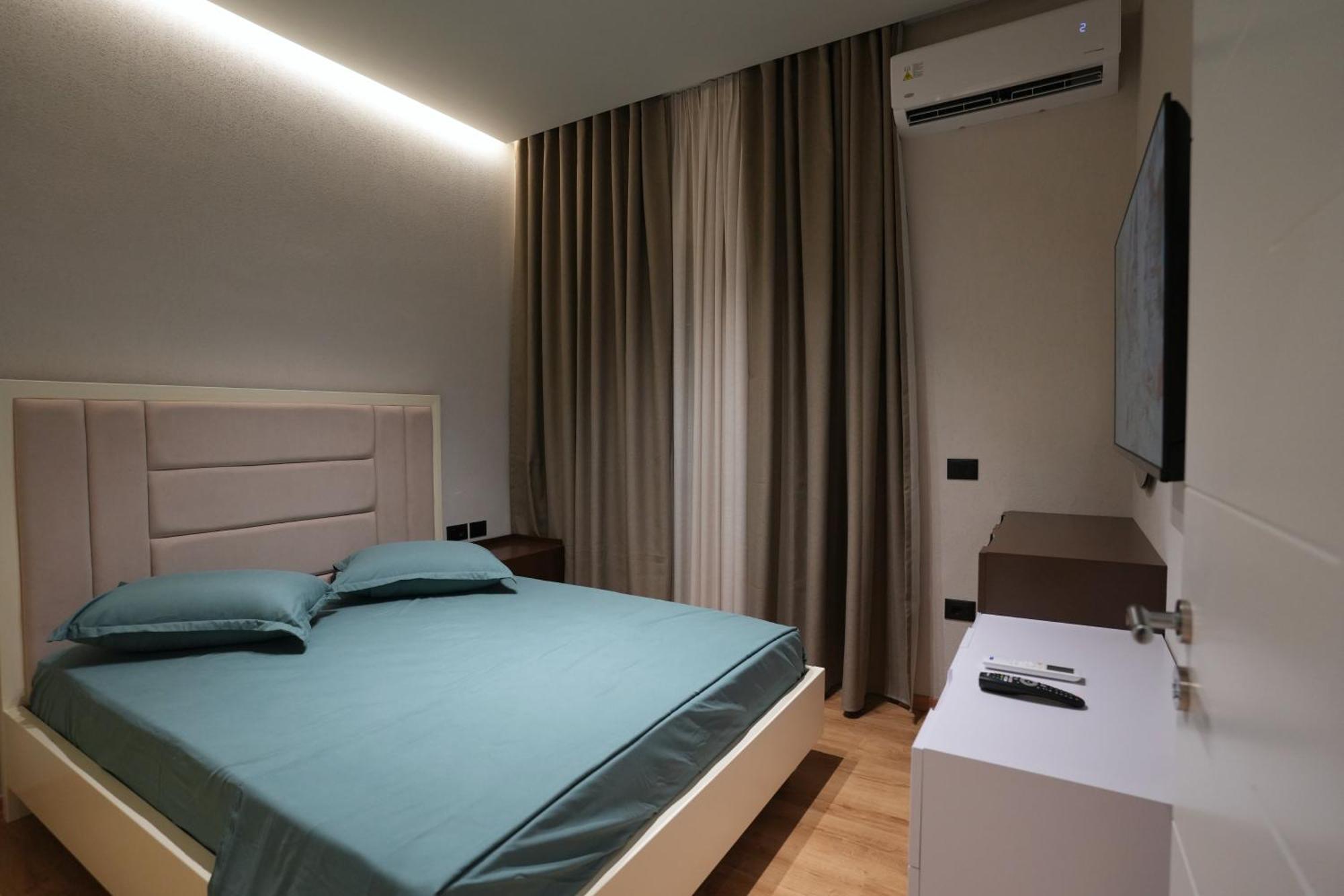 Rs Skendo Apartments Gjirokaster Bagian luar foto