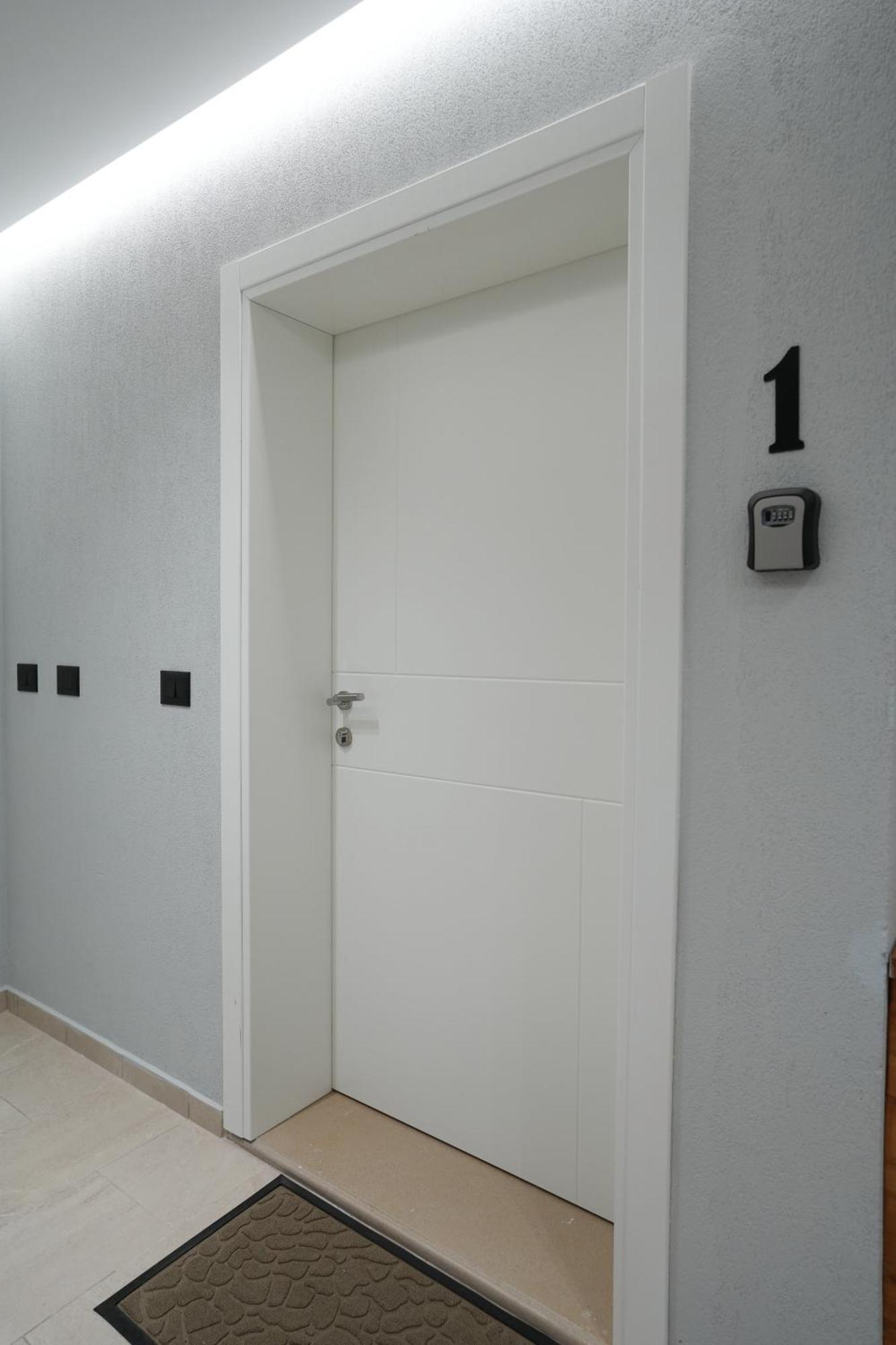 Rs Skendo Apartments Gjirokaster Bagian luar foto